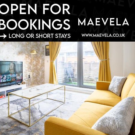 Maevela Apartments - Ultra Lavish Luxury 2 Bed Apartment City Centre - With Balcony - Free Secure Parking - Ps4 & Smart Tv'S Birmingham Buitenkant foto